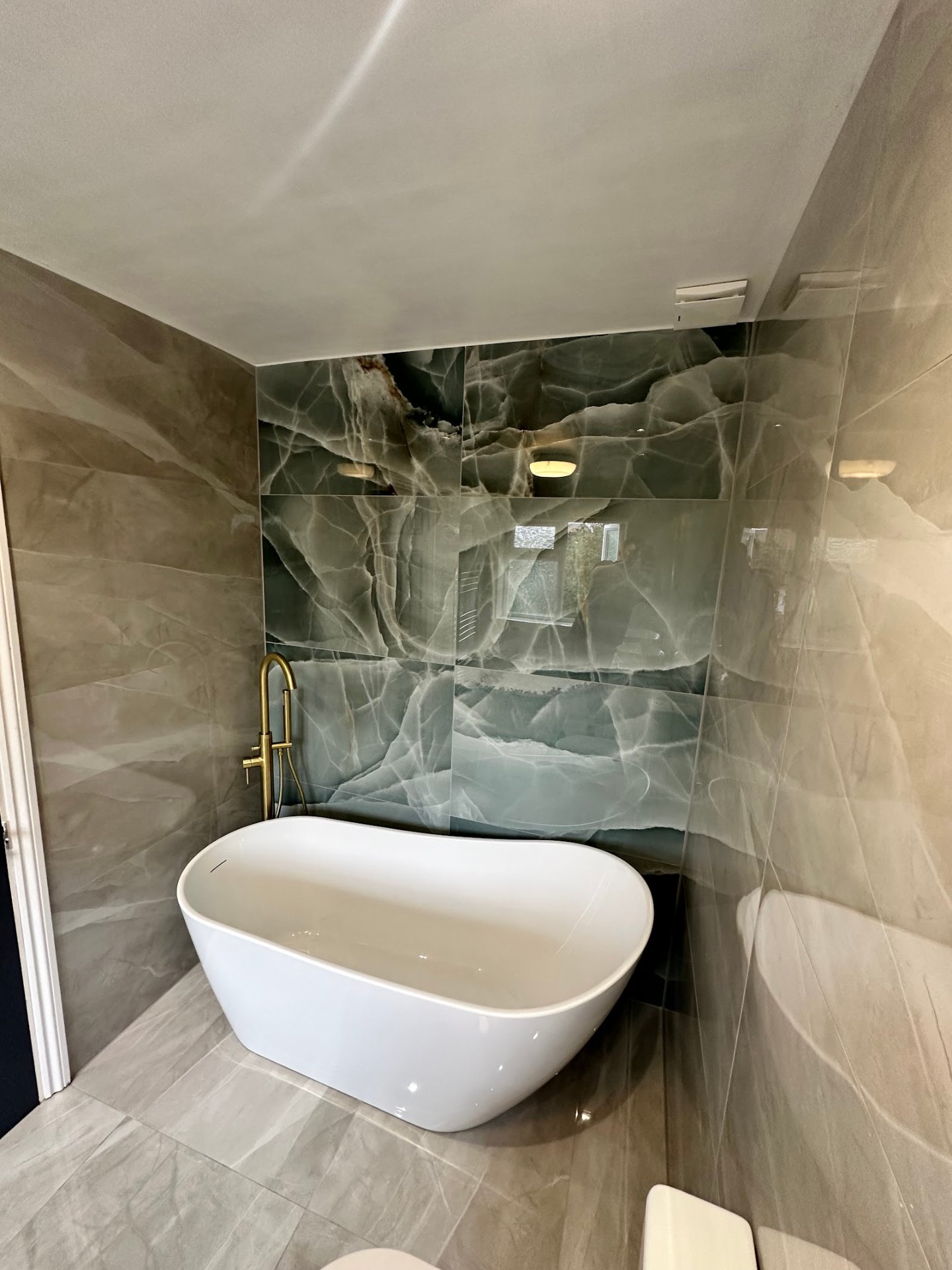 Bath & screen · SS0