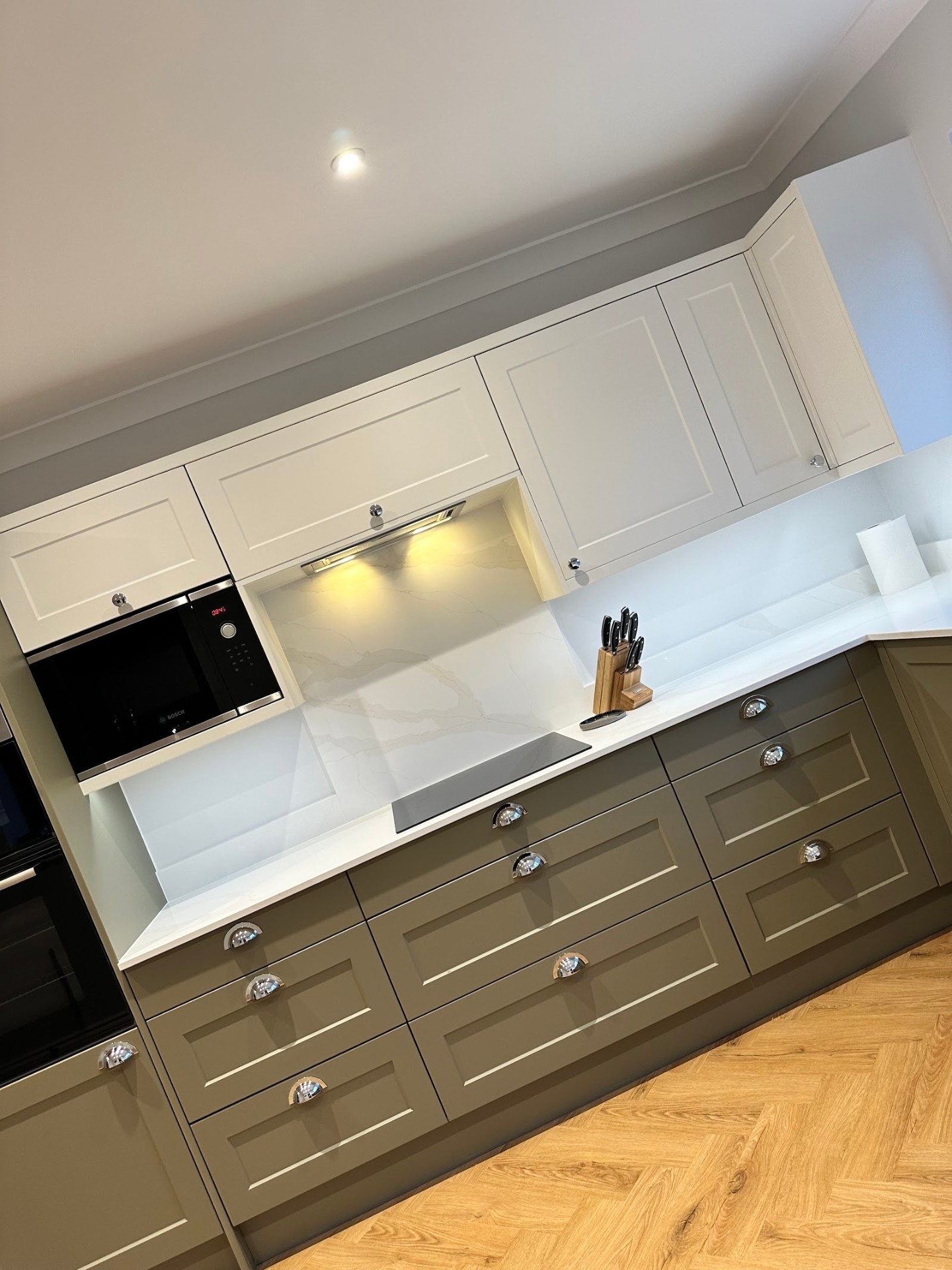 Two-tone shaker · marble